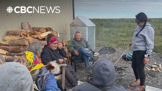 These Inuvik elders are getting out on the land and having a picnic
