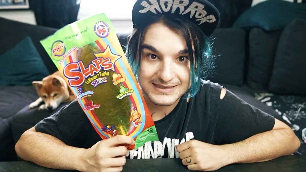 ICH TESTE VERBOTENE SÜSSIGKEITEN!