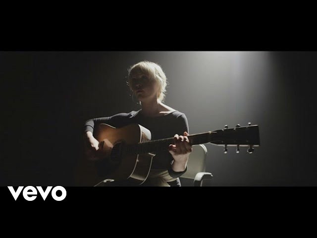 Master HunterLaura Marling