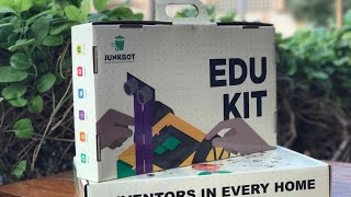 Junkbot Unboxing
