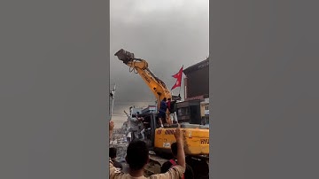 Hyundai excavator used in Gen Z protests in Nepal.#hyundai #excavator #dozor #bulldozer #terexjcb