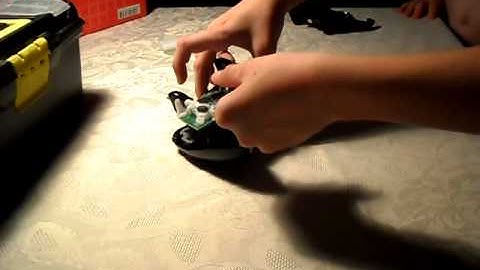 How to Reassemble an Xbox 360 Controller (Part 2)