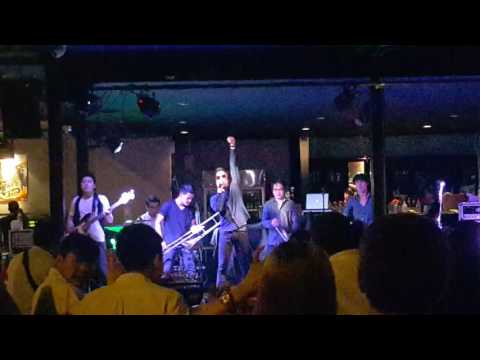 เธอเก่ง - Jetset'er (Live in Roadsidedog) ร้านหมาข้างถนน 18 พ.ต.2559