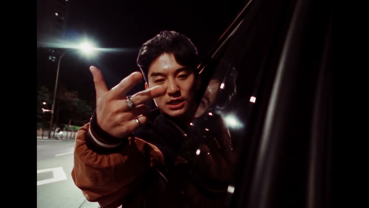 Guarda Danielwtf x BILLIB - Reverse Tape (Official MV) su YouTube Guarda Danielwtf x BILLIB - Reverse Tape (Official MV) su YouTube
