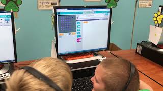 Gr K Using CODE Blockly Repeat Block