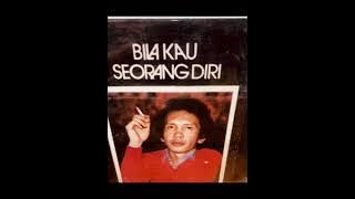 Seindah Rembulan karya Rinto Harahap yang dibawakan oleh Chrisye & Iis Sugianto (1981)