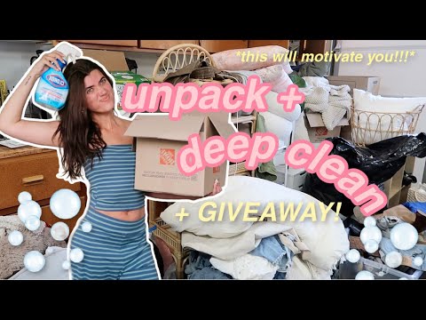 DEEP CLEAN MY MESSY ROOM WITH ME✨ unpack from college! + GIVEAWAY!