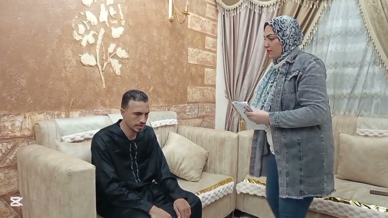 الابن استخبي وشاف أمه مع راجل غريب وأبوه اعمي شوف عمل اي😱