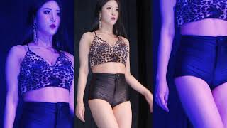 Girl Crush BOMI 보미 걸크러쉬  Sexiest Moments In Slow Motion