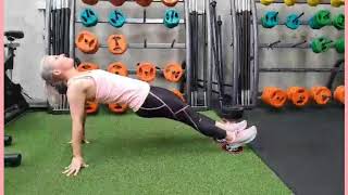 Cheeky Peachy Sliders Reverse Plank