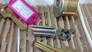 136: Side by Side Comparison of the gutted WR Locks