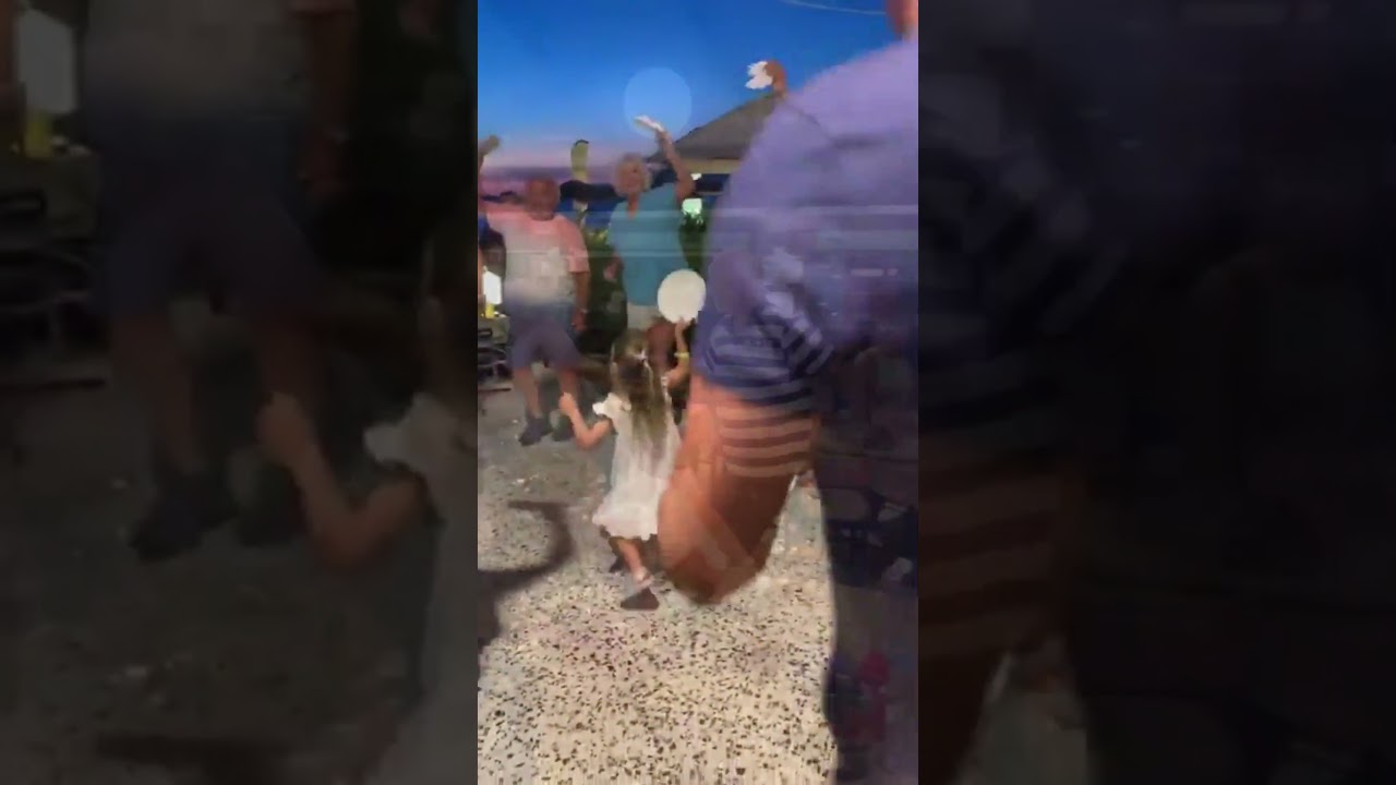 Τετάρτη στο Oasis Taverna & Beach Bar, Αλυκανάς &mdash; βίντεο