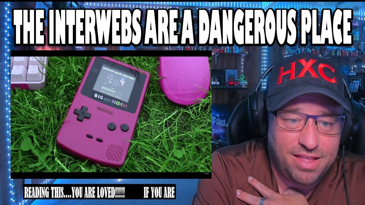 NOAHFINNCE - GROWING UP ON THE INTERNET (OFFICIAL MUSIC VIDEO) REACTION!