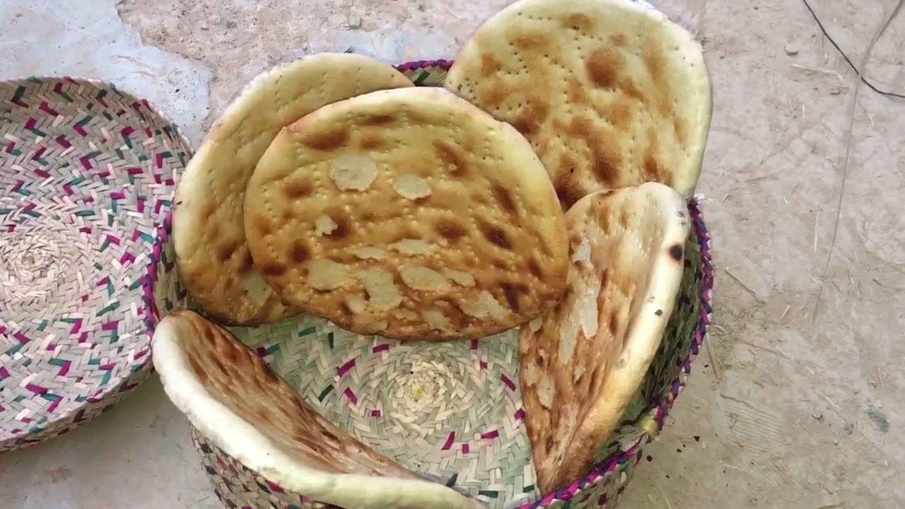 خبز التنور بالتدقيق الابيض ،، خبز حضرمي 🤤