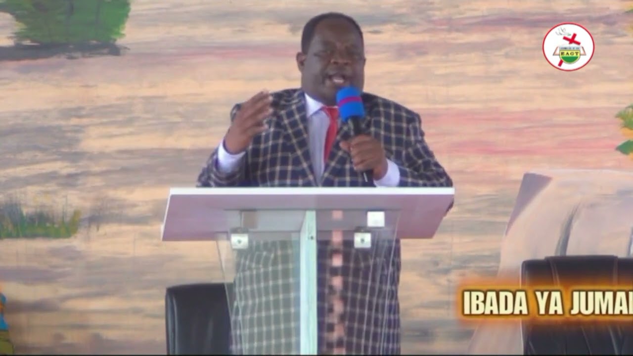 KUMFANYIA MUNGU PATAKATIFU