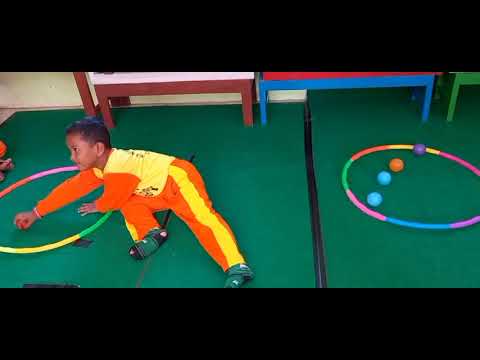 Berguling ... Berguling. .. RA Nurul Hikmah Cabeyan - YouTube