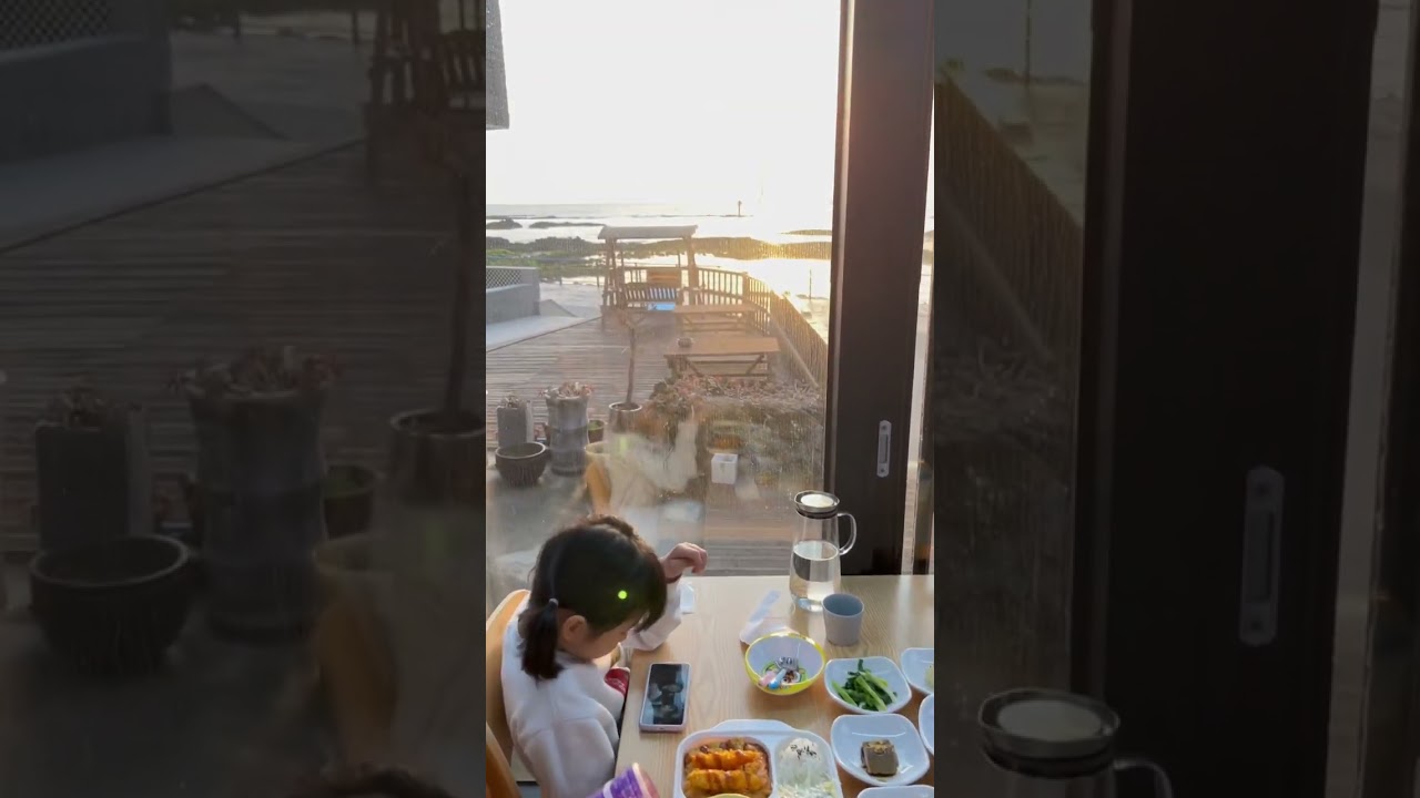 신창풍차해안도로 노을 맛집/ 풍차와전복