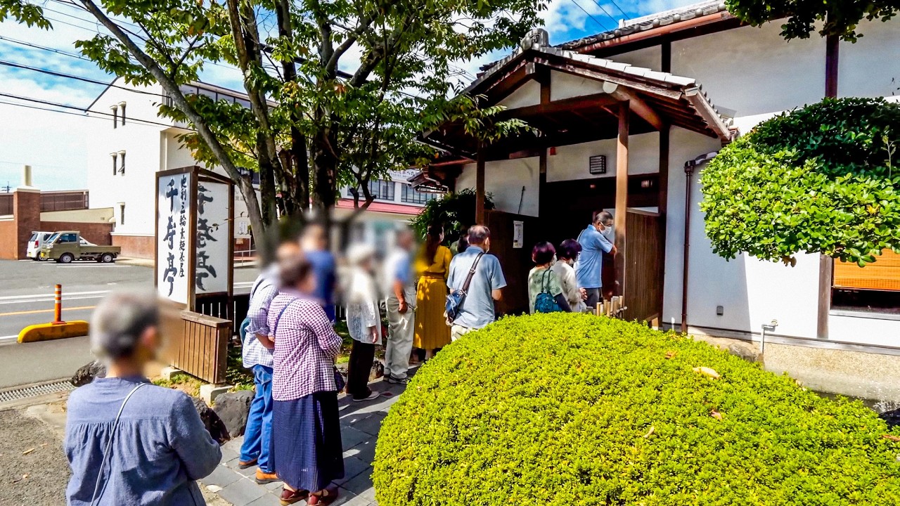 天ぷらラッシュ！老舗そうめん店のボリューム定食に客が殺到する