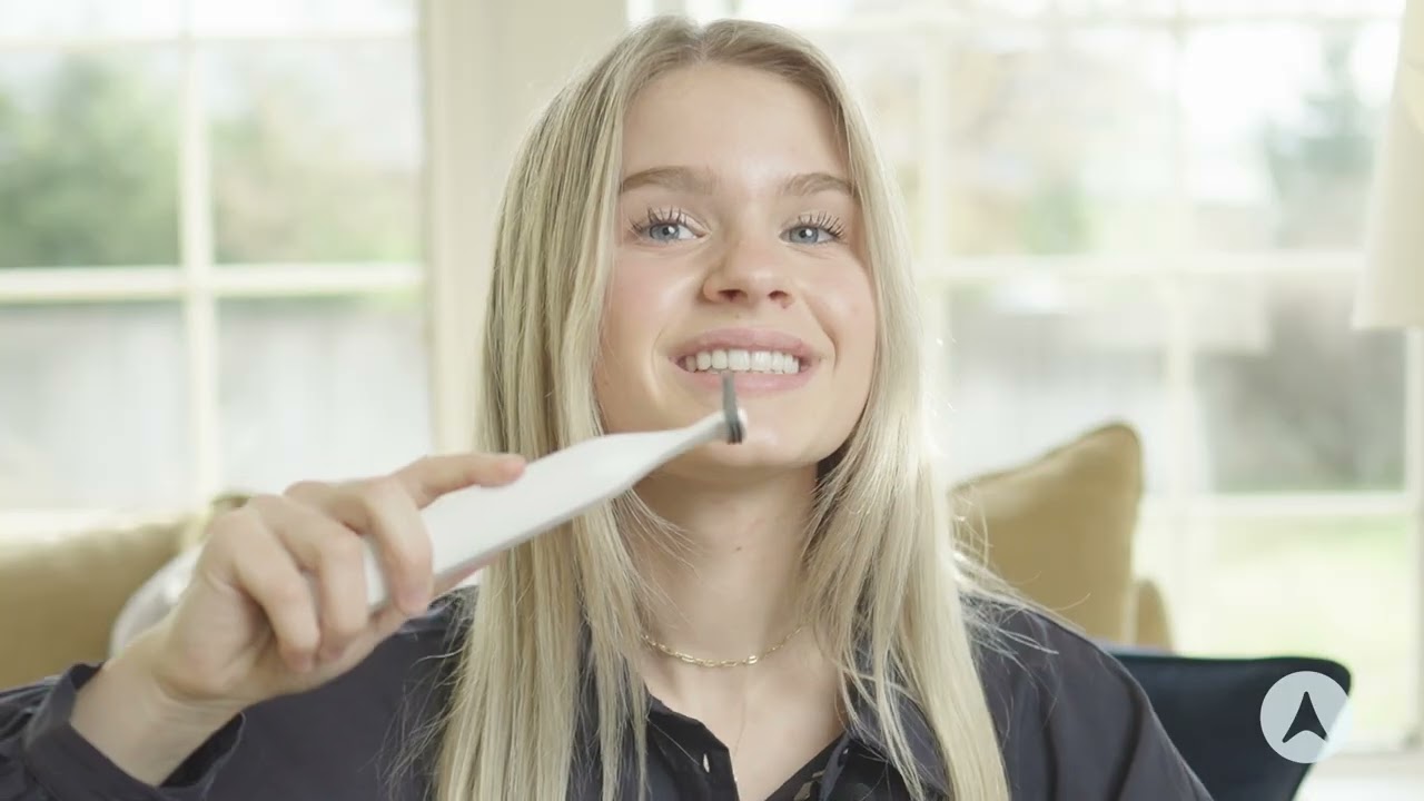 Braces Struggle? Meet the Game-Changing Slate Electric Flosser!