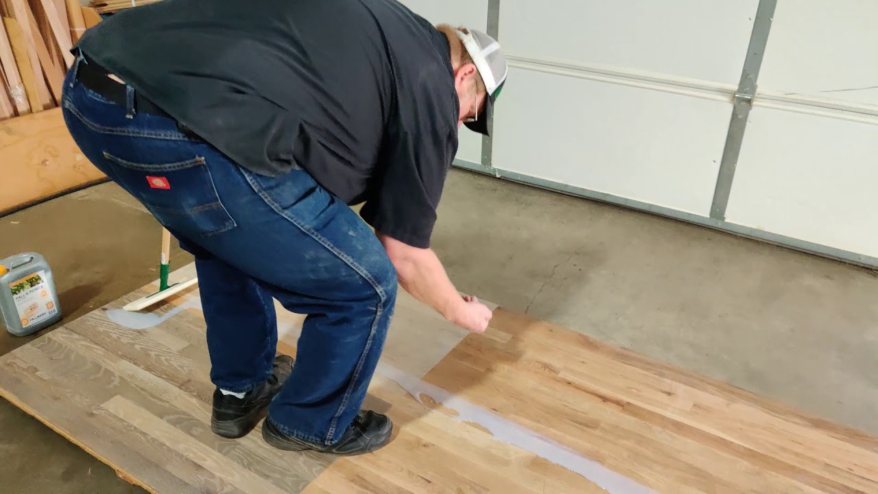 DIY Coating your hardwood floor with wood floor finish step 4 YouTube