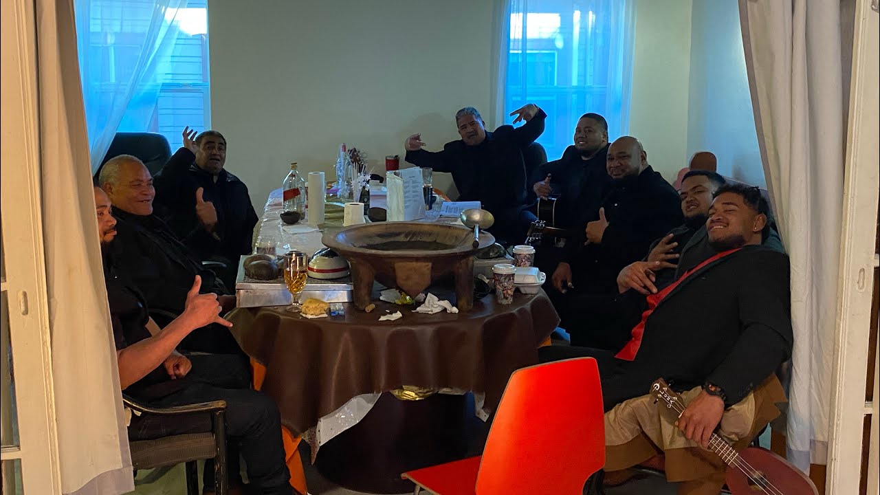 Busy Tone (Tongan faikava jam) Oakland Ta Me’a STT YouTube