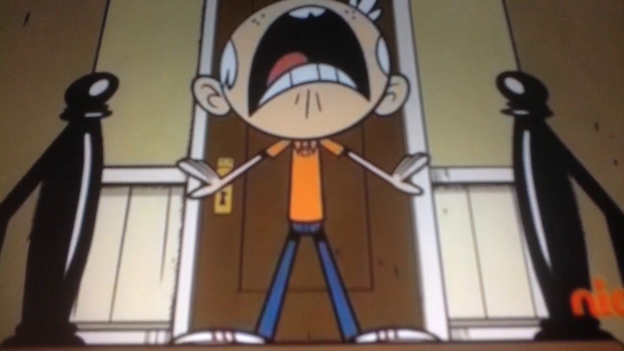 Lincoln Loud tells llamas to be quiet - YouTube