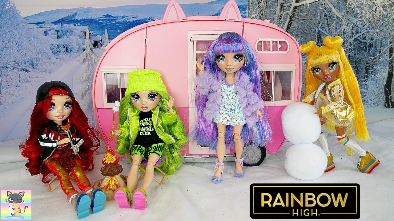 Rainbow High Jade Winter Fun - baby & kid stuff - by owner