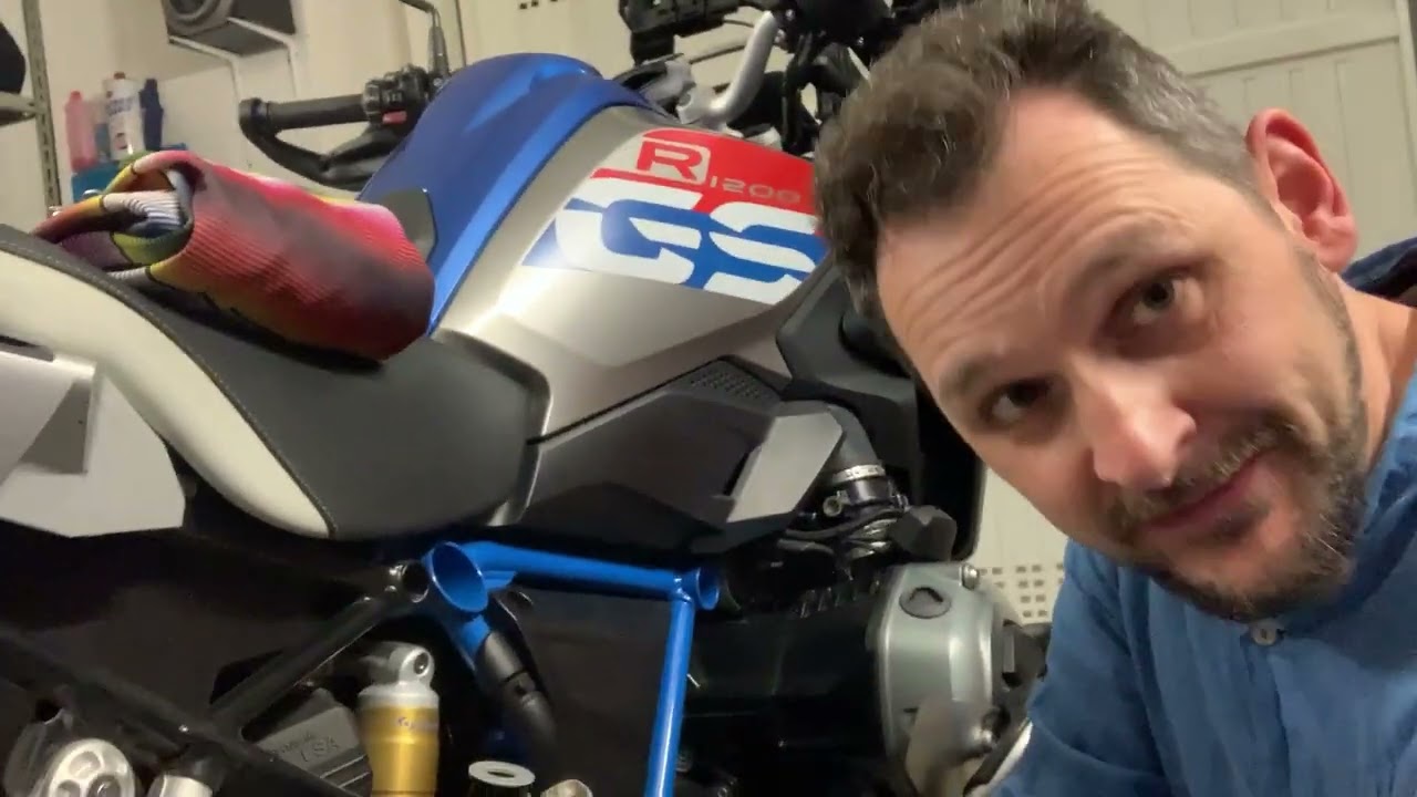 RAF DIY - BMW R1200GS LC - Sostituzione pasticche freni post