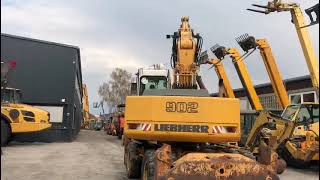 Liebherr A 902 Litronic