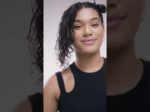 Perfect Your Pineapple - Tutorial for Curly Hair