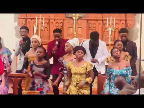 SHALOM CHOIR KWENYE MKUTANO WA KINA MAMA PA SKOKIE IL