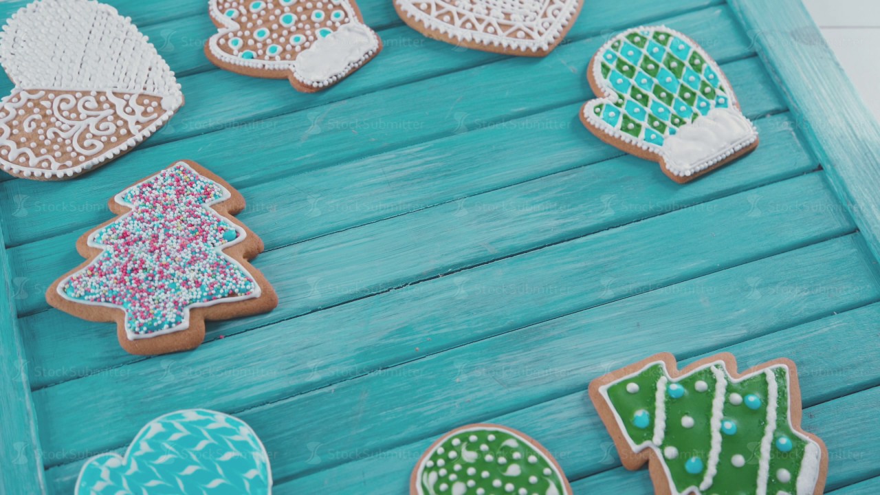 Dollyshot. Christmas gingerbread cookies on the table