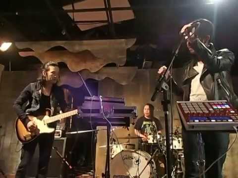 รักเธอเพราะ... AB Normal @ Live@G Gmm Music