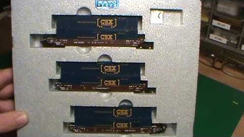 N Scale  004 Kato Maxi - IV