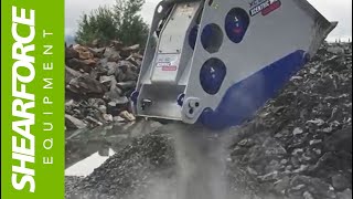 Xcentric Xc20 Crusher Bucket Crushing Rock To 34 Minus