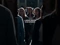 YOUR BRAIN COPIES THE CROWD