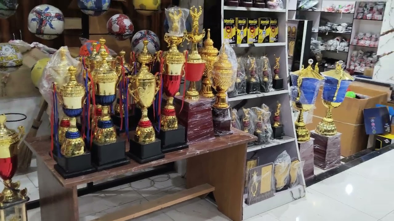 Metal and plastic trophies available for wholesale and retail | trophies showroom in India #cricket