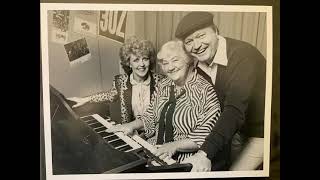 3UZ Bert Newton theme song music and interview 1979