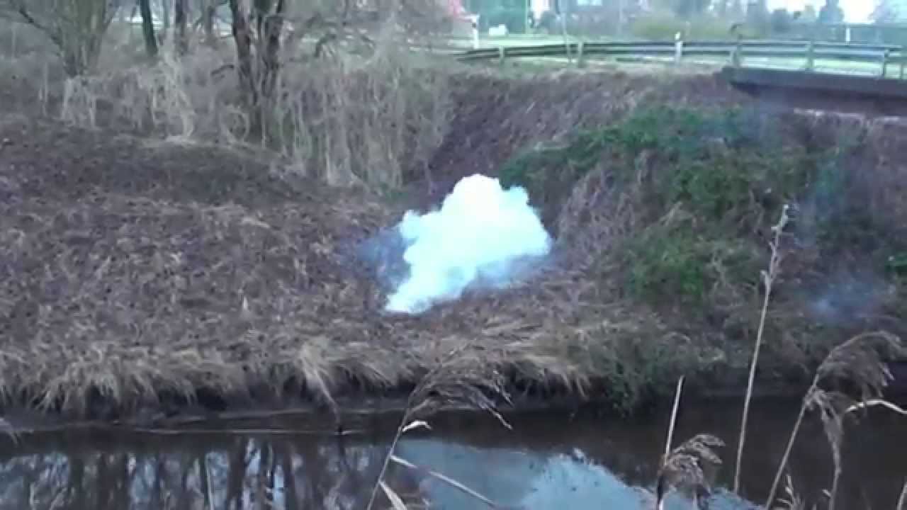 Lupo26 und Blackthunder mit Gas , Italyböller , Si