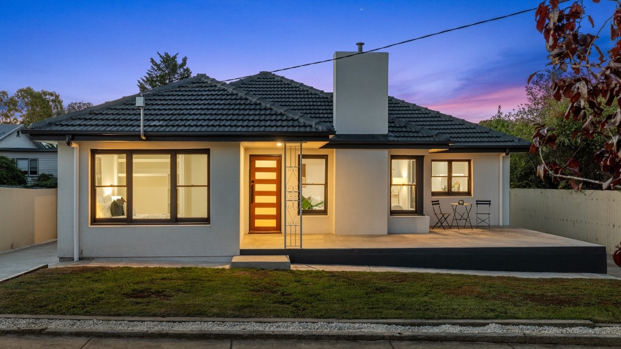 Renovated classic home photographed at twilight at 44 Drought Street, Bendigo