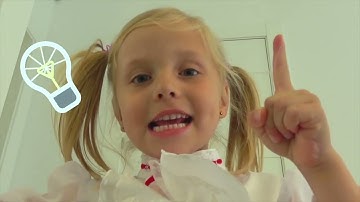 Alice and dad are playing and preparing a ball for little princesses