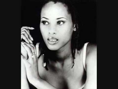 DENI HINES - I like the way (Don-E Master 90 BPM m...