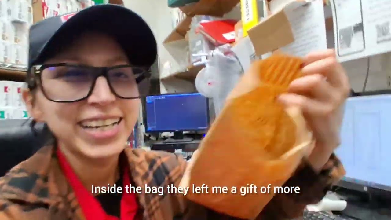 Whataburger Always Messes Up My Food| Ditl of a Normal Person| Work and Home