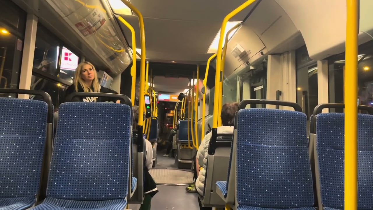 Škoda 25Tr ev.č. 68 na lince 8 DPMČB