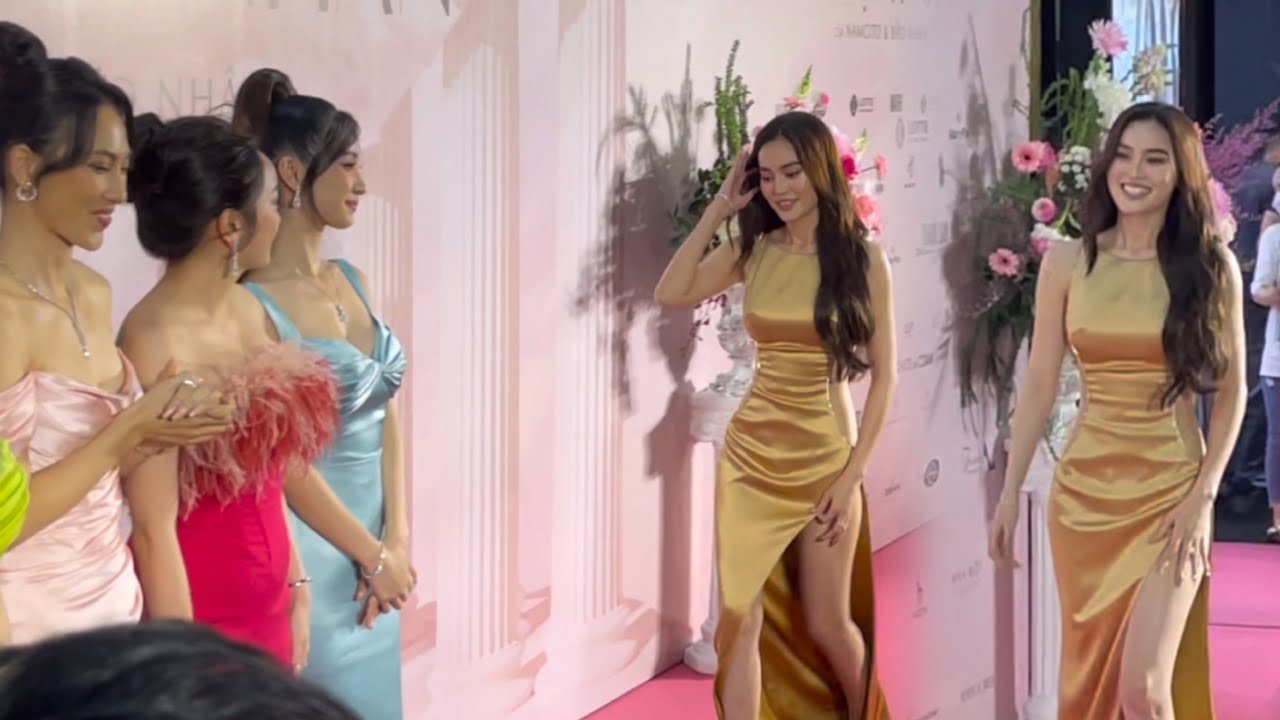 Ninh Dương Lan Ngọc chỉ Catwalk đúng 10 GIÂY mà khiến Diễm My 9X, Jun Vũ phải trầm trồ