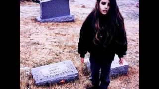 Crystal Castles - Birds