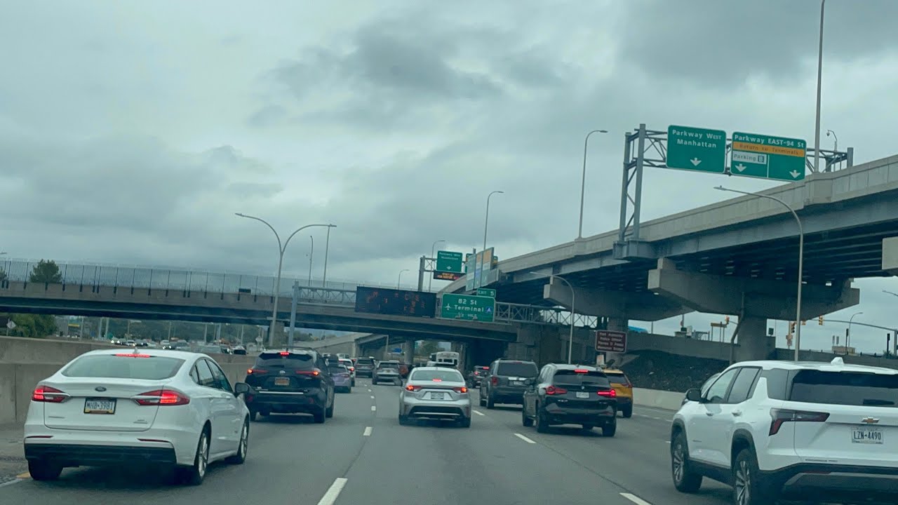 Grand Central Parkway East - Queens - New York - 4K Highway Drive 2025 