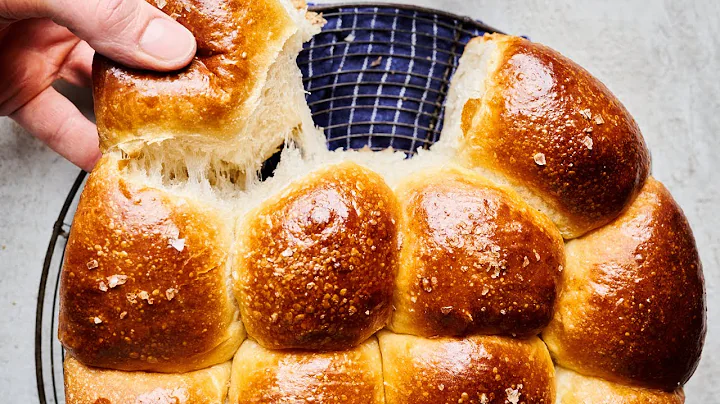 My best homemade soft sourdough dinner rolls!