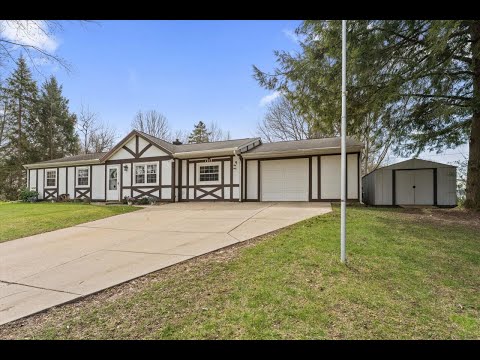 1713 Kilarney Lane, Niles, MI home video tour