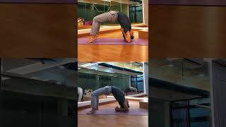 Try this variation of wheel pose  #yoga #jakarta #backbendyoga #yogapractice #yogateacher